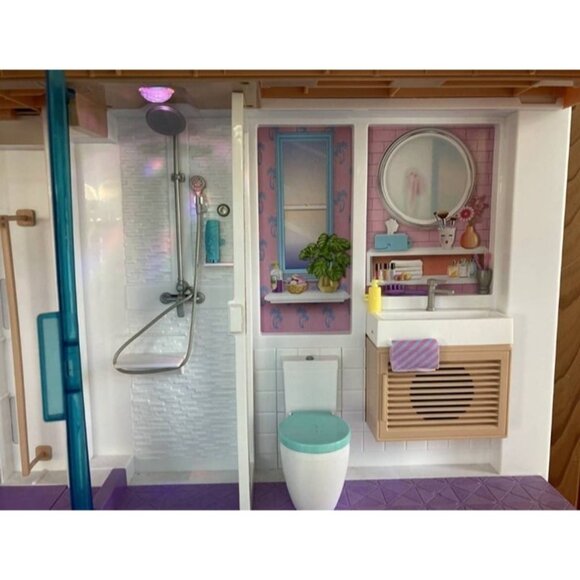 2021 Barbie Dream House Replacement Part Bathroom and Outside Wall 2nd Floor - Picture 3 of 3